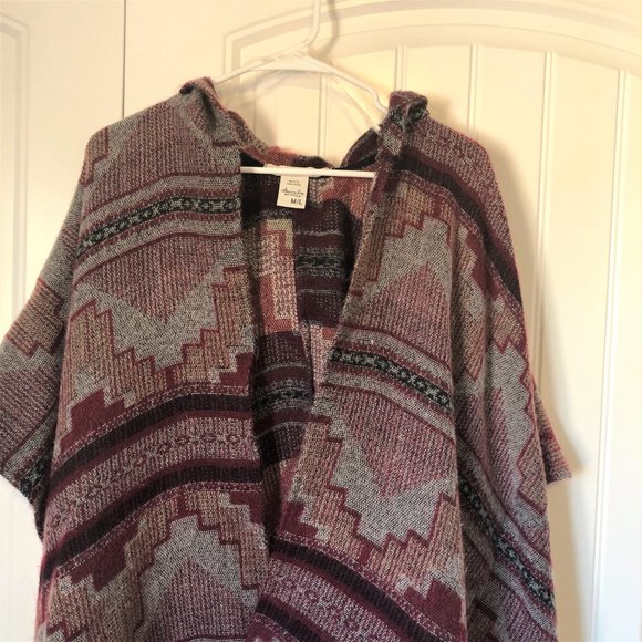 American Rag Multicolor Poncho - Picture 2 of 7